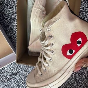 Comme de garçon x chuck converse